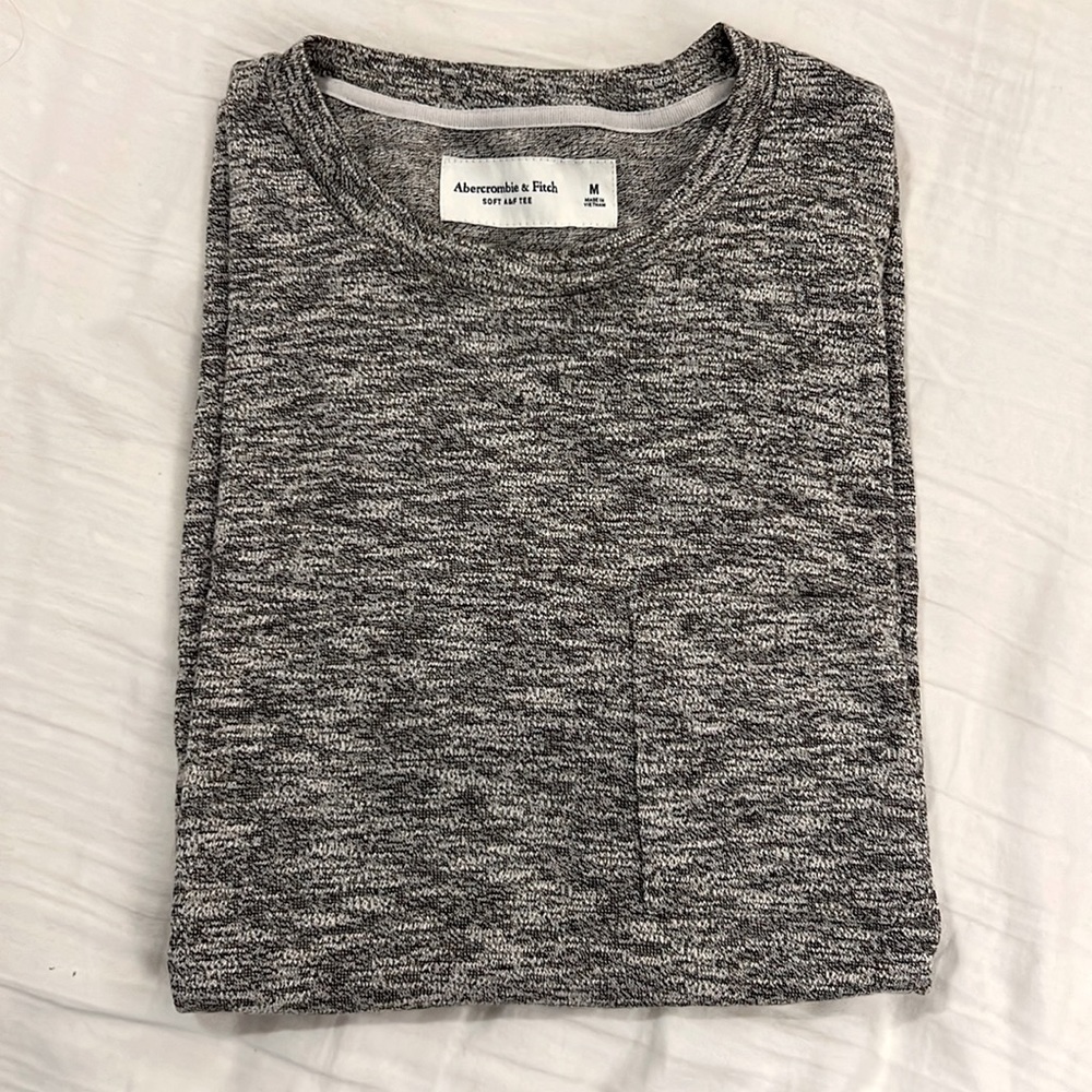 MENS • A&F SOFT AF TEE